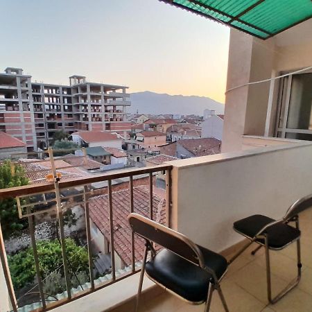 Cozy Apartment In The City Center 2 Shkoder Bagian luar foto