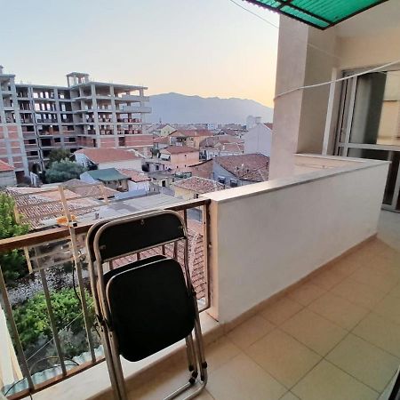 Cozy Apartment In The City Center 2 Shkoder Bagian luar foto