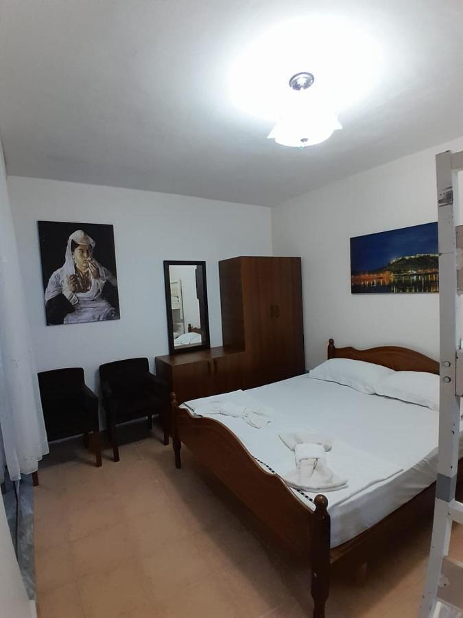 Cozy Apartment In The City Center 2 Shkoder Bagian luar foto